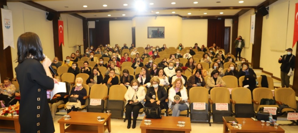 1. Kadın Buluşması Gerçekleştirildi