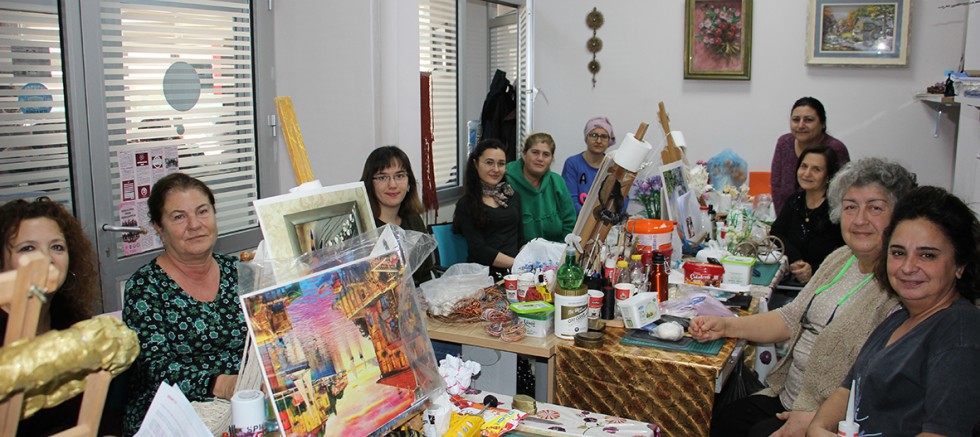 12 Kursta 306 Kursiyer Eğitim Alıyor