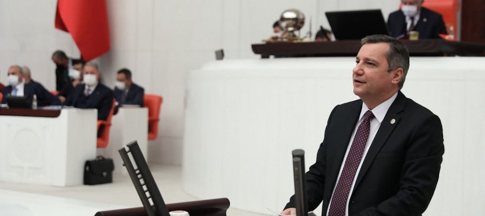 ‘19 Mayıs’ta Yaktığın Ateş Sönmedi Sönmeyecek’