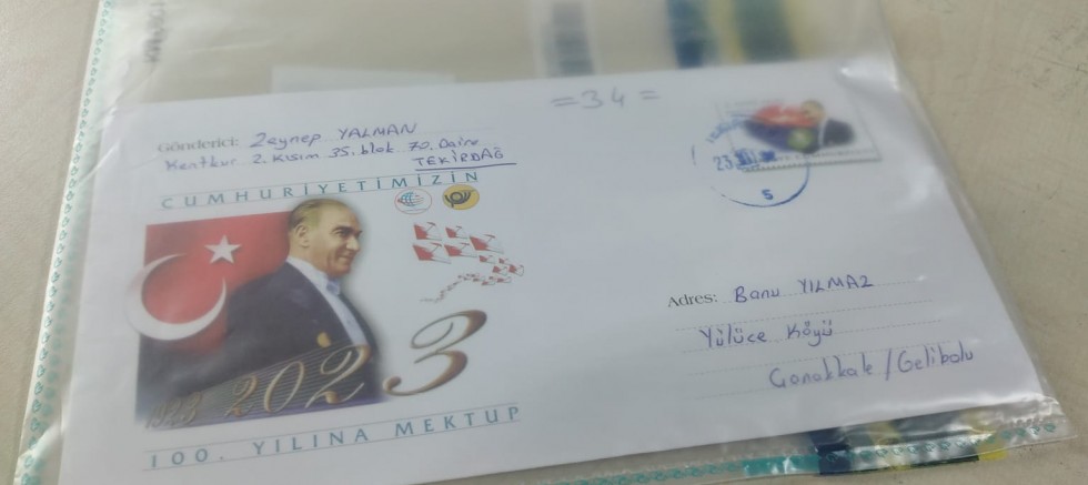 21 Yıl Önce Yazılan Mektuplar Sahiplerine Ulaşıyor