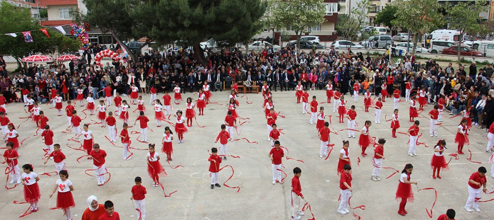 23 Nisan Ulusal Egemenlik ve Çocuk Bayramı Coşkuyla Kutlandı