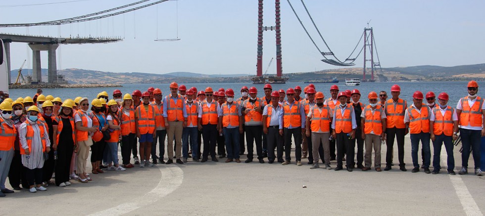 AK Parti’den 1915 Çanakkale Köprüsüne Ziyaret
