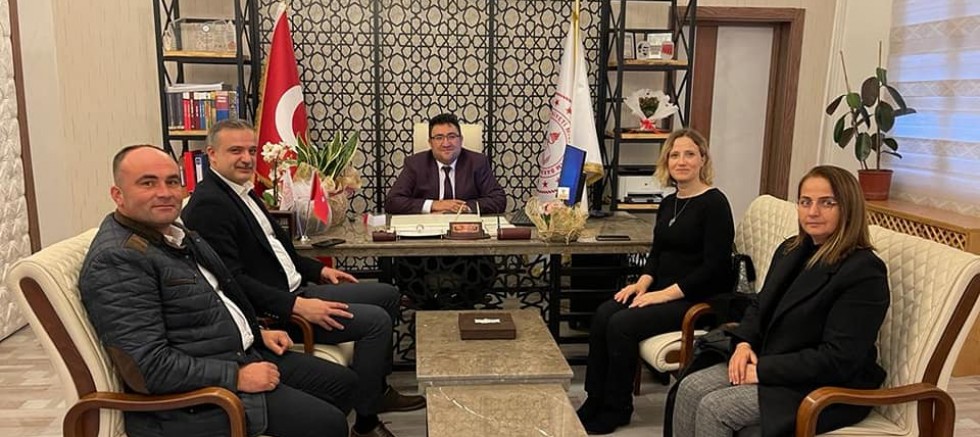 AK Parti’den Öğretmenler Günü Ziyaretleri