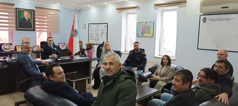 AK Parti’den Polis Haftası Ziyaret