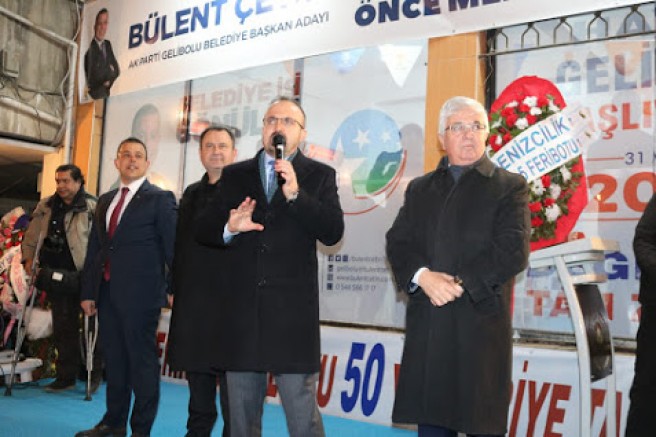 Ak Parti Grup Başkan Vekili Turan Merkez Seçim  Bürosu Açılışı ve Futsal Turnuvası Finali için ilçemizdeydi