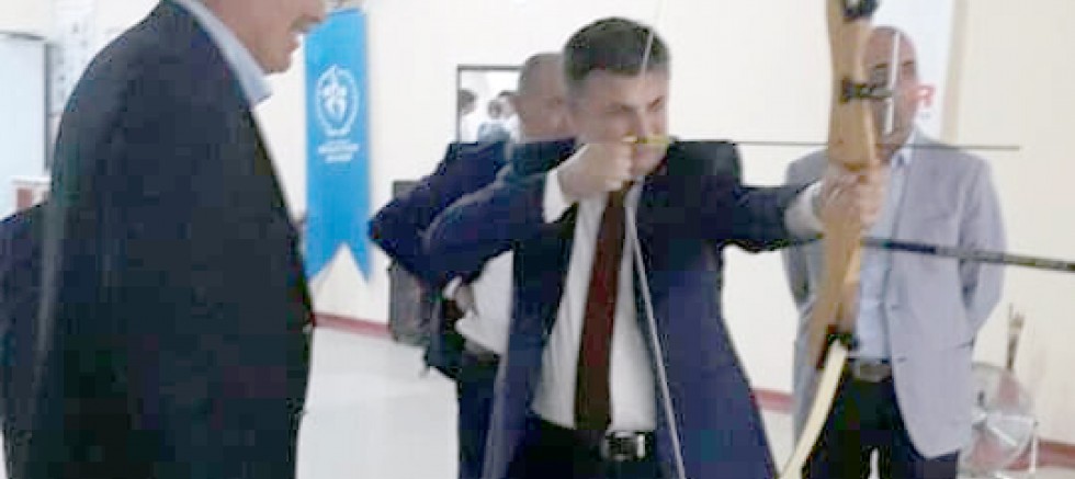 AK PARTİ İLÇE BAŞKANI GÖZÜTOK AMATÖR SPOR HAFTASINI KUTLADI