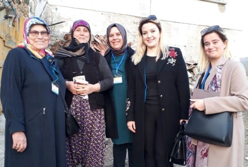 AK PARTİ İLÇE KADIN  KOLLARI’NIN KÖY ZİYARETLERİ