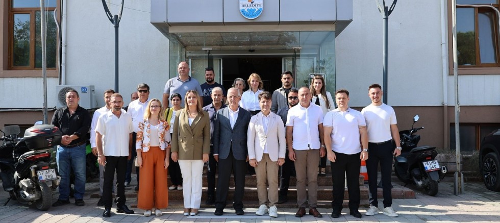 AK Parti Milletvekili Aydın’dan Gelibolu Belediyesi’ne Ziyaret