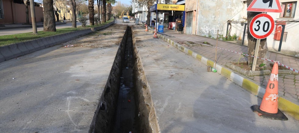 Altyapı ve Üstyapı Çalışmaları Devam Ediyor
