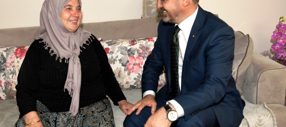 “ANNELERİMİZİN SEVGİSİ DÜNYAMIZI KUŞATIYOR”