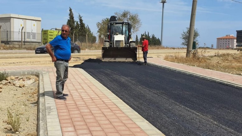 Asfalt Çalışmaları Refet Angın Caddesi’nde Devam Etti