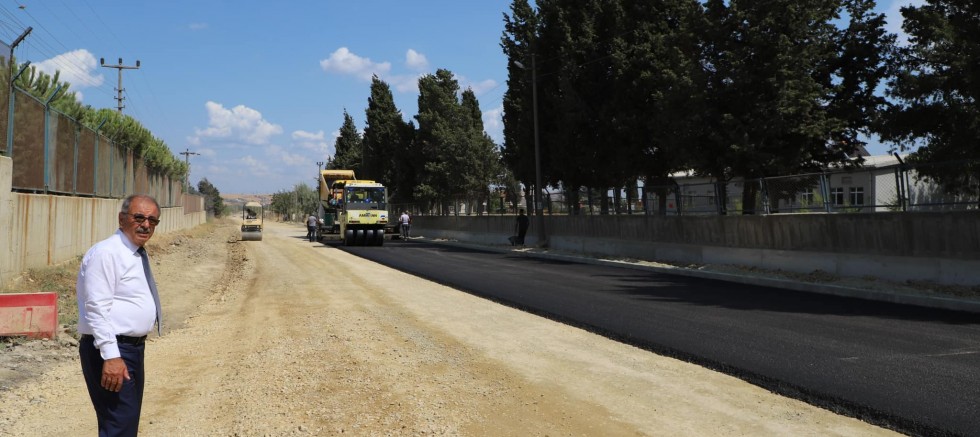 Asfaltlama Çalışmaları Hafta Sonu Da Devam Ediyor