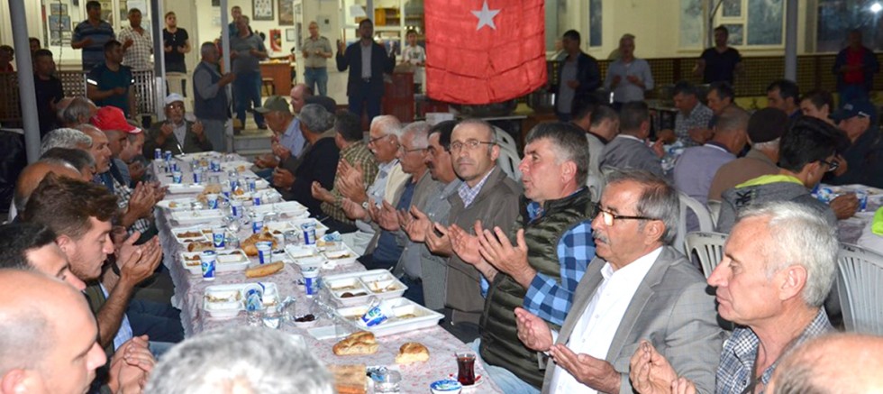 Avcılar Kulübünden Üyelerine İftar