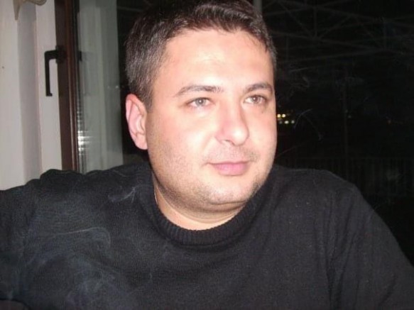 Aydın, Adaylık İçin İstifa Etti