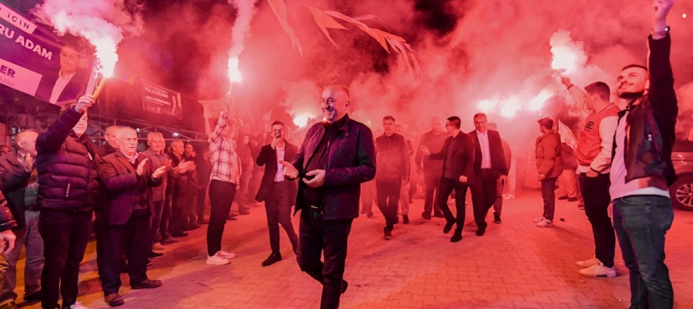 Ayhan Gider İçin Sokağa Döküldüler