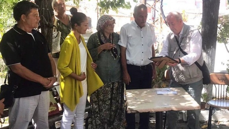 Babaları Savaşmak İçin Geldi, Oğulları İse Dostluk İçin Geliyor