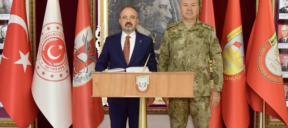 Bakan Yardımcısı Turan’dan 2. Kolordu Komutanlığına Ziyaret