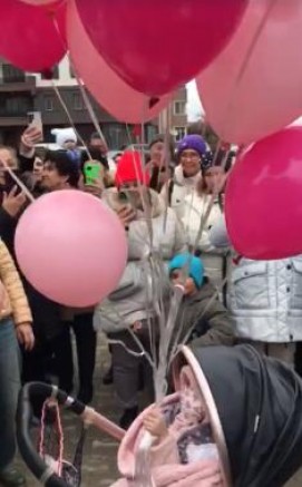 Balonlar Merve Bebek İçin Uçtu