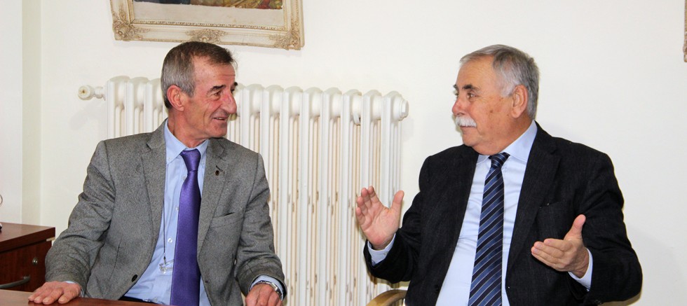 BAŞKAN GÖKHAN’DAN, CHP İLÇE ÖRGÜTÜNE ZİYARET