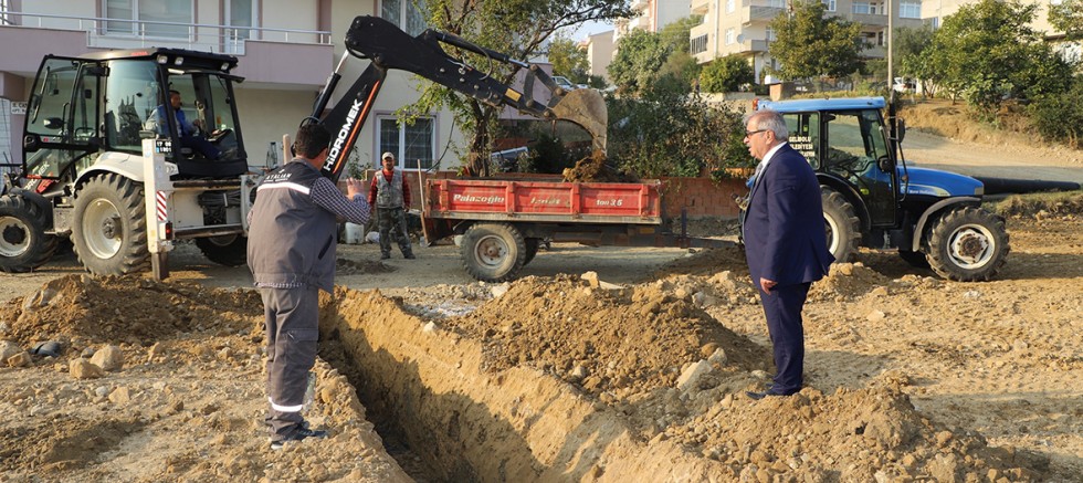 Başkan Özacar Çalışmaları İnceledi
