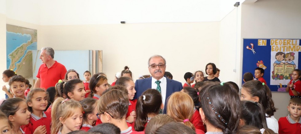 Başkan Özacar’dan Okul Ziyaretleri