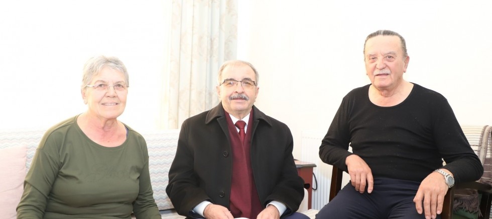 Başkan Özacar’dan ‘Sevgi Çınarları’na Ziyaret