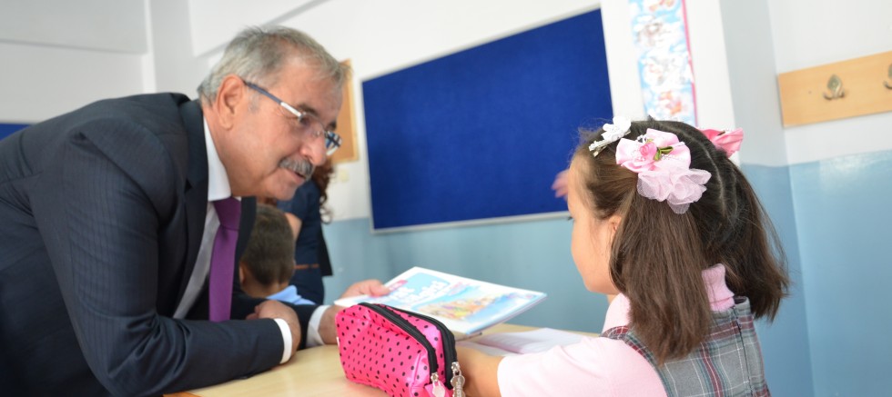 BAŞKAN ÖZACAR’DAN YENİ EĞİTİM-ÖĞRETİM YILI MESAJI