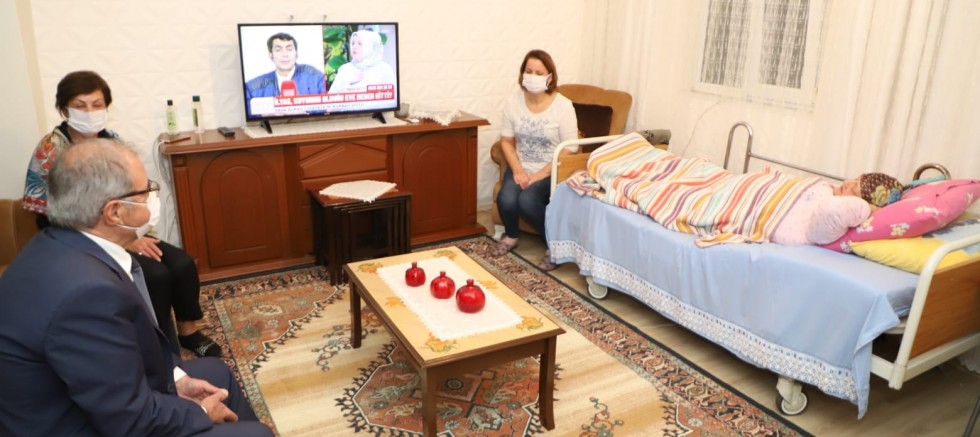 Başkan Özacar’ın Ev Ziyaretleri Sürüyor
