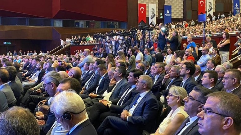 Başkan Özacar İstanbul’da