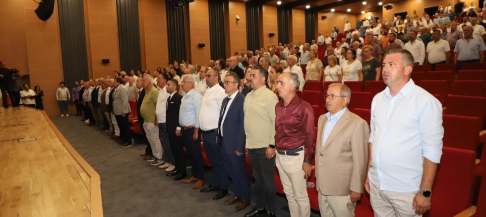 Başkan Özacar, Merkez İlçe Kongresine Katıldı