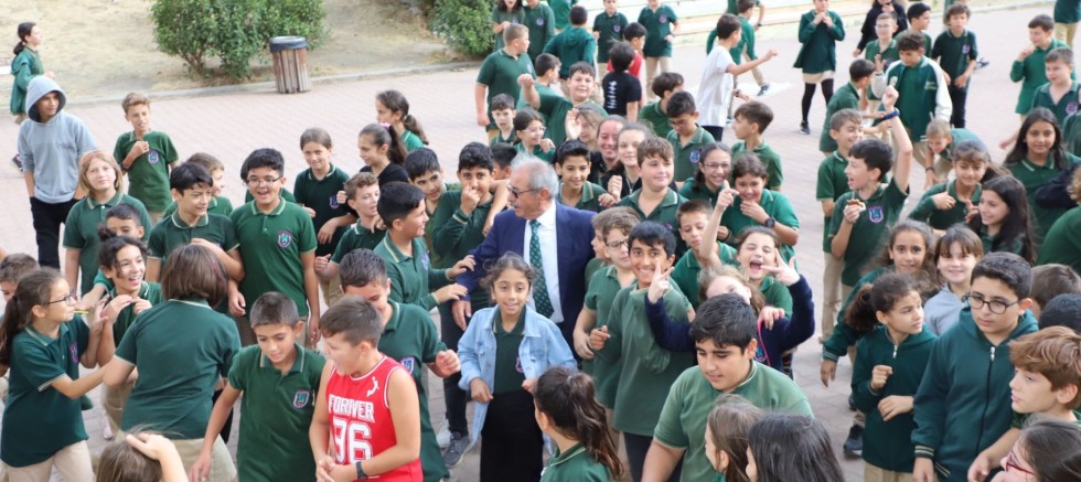 Başkan Özacar, Okul Ziyaretlerine Devam Ediyor