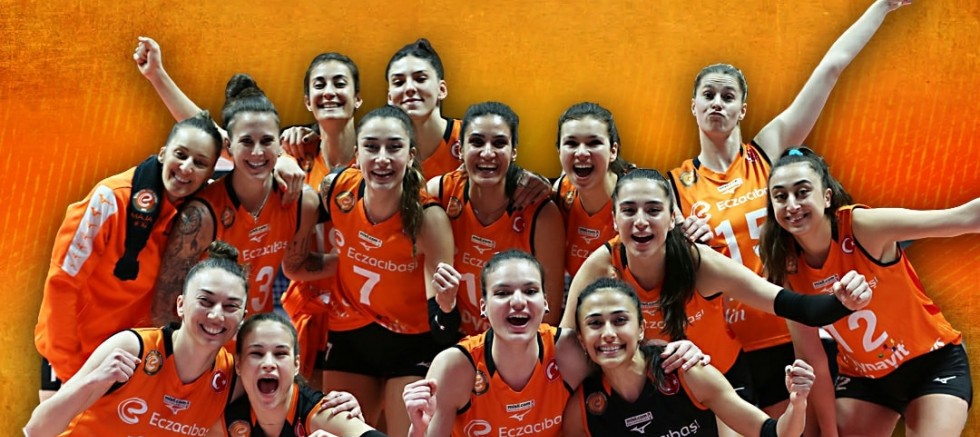 Başkan Özacar Sultanları Kutladı