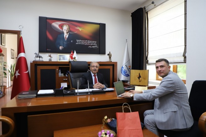 Başkan Özacar, ‘Türkiye Çocuk Araştırması’ Anketine Katıldı
