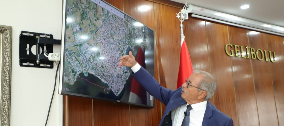 BELEDİYE MECLİSİ BİR AYLIK TATİLİN ARDINDAN MESAİSİNE BAŞLADI