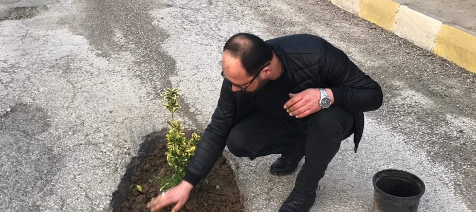 Bozuk Yollara Protesto