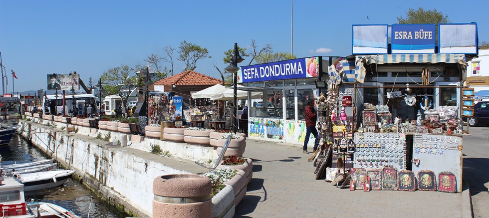 Büfeler Çevre Düzenlemesi İçin Kalkıyor