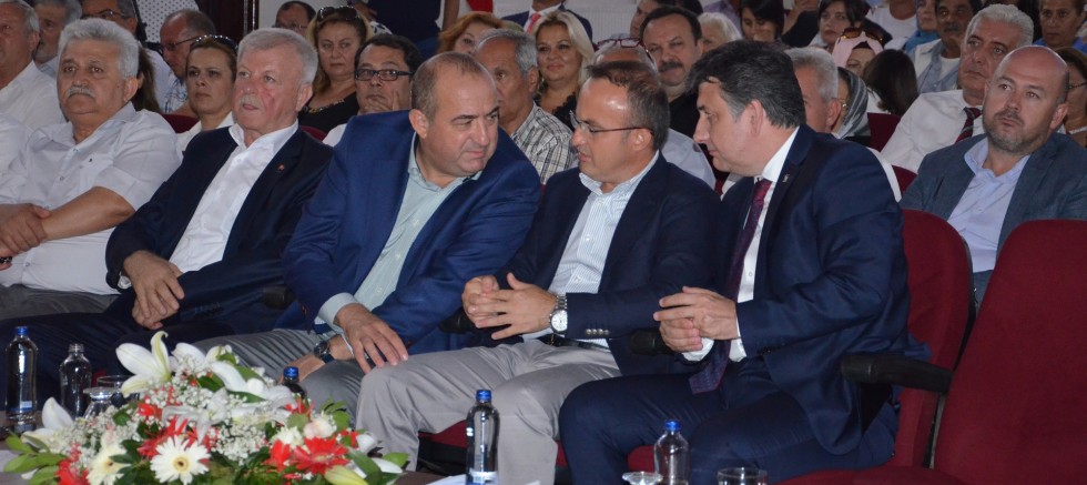 BÜLENT TURAN; “GELİBOLU HAK ETTİĞİ YERDE DEĞİL”