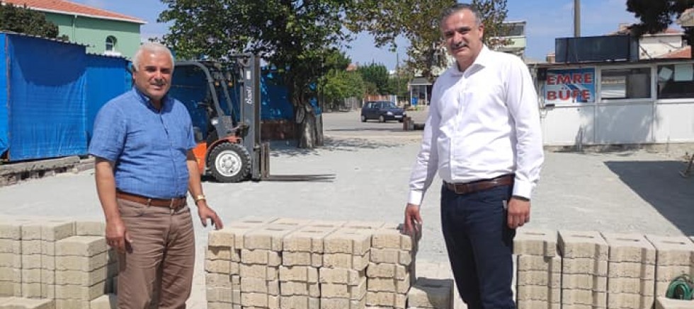 Burhanlı Köyü’ne Taş Parke Döşemesi Başladı