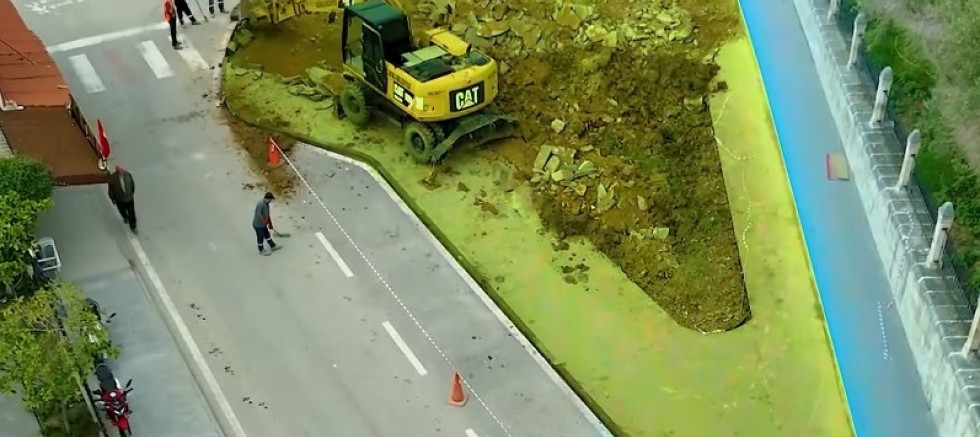 Büyük Cami Çevresinde Yol Genişletme Çalışmaları Başladı