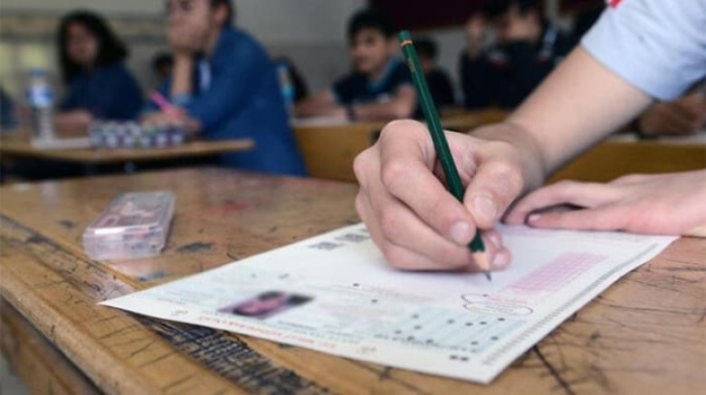 Büyükzöngür, Sınava Girecek Öğrencilere Başarı Diledi