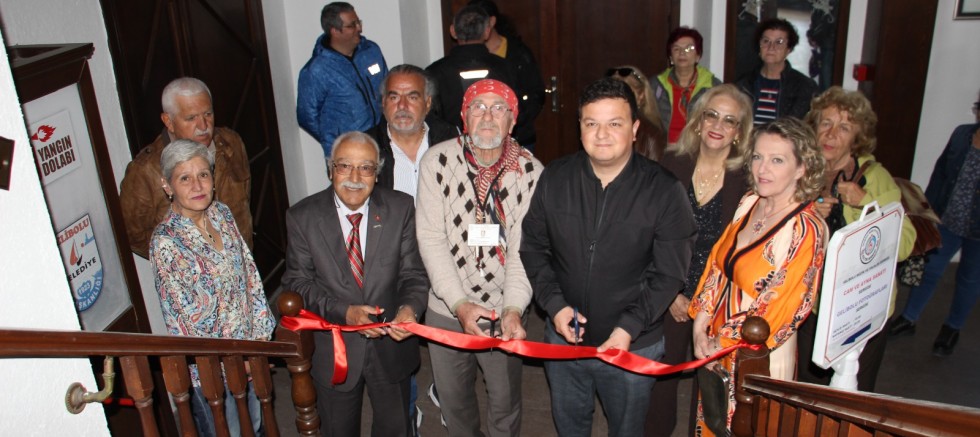 Cam ve Ayna Sanatı ile Gelibolu Fotoğrafları Sergisi Açıldı