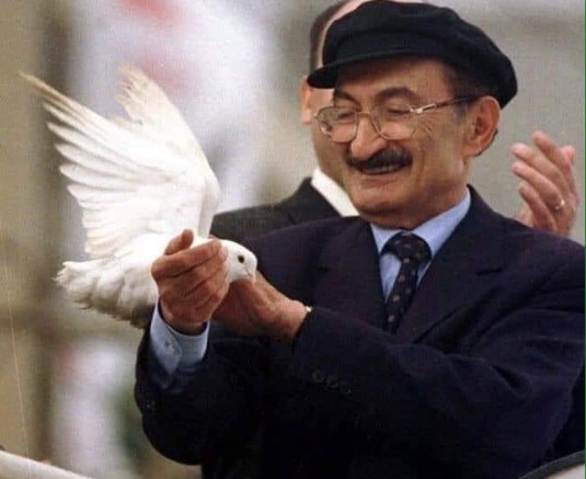 CHP’den Ecevit’i Anma Mesajı