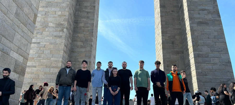 CHP Gençlik Kolları’ndan Çanakkale Şehitliği’ne Ziyaret