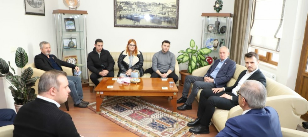 CHP İl Gençlik Kollarından Başkan Özacar’a Ziyaret