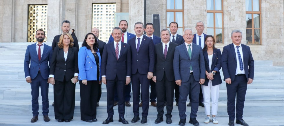 CHP İlçe Heyeti, Özel İle Görüştü