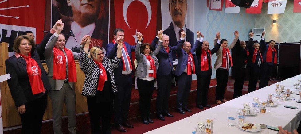 CHP İlçe Kongresinde Başkan İsmail Parlak Oldu