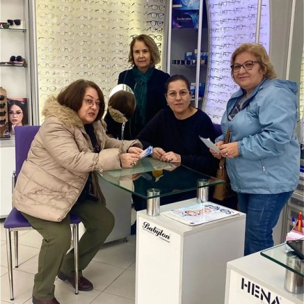 CHP Kadın Kollarından Esnaf Ziyaretleri