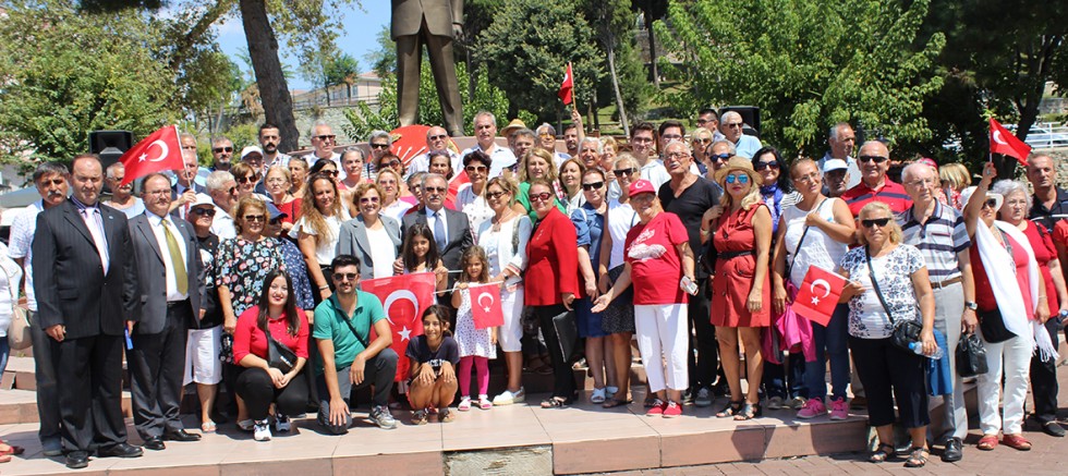 CHP ve İYİ Parti’den Alternatif 30 Ağustos Töreni