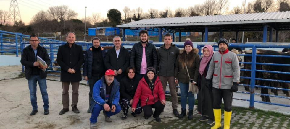 ÇiFTÇiLERiN HEYECANINA ORTAK OLDULAR