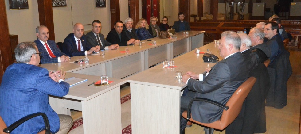ÇÖZÜM YOLLARI KONUŞULDU